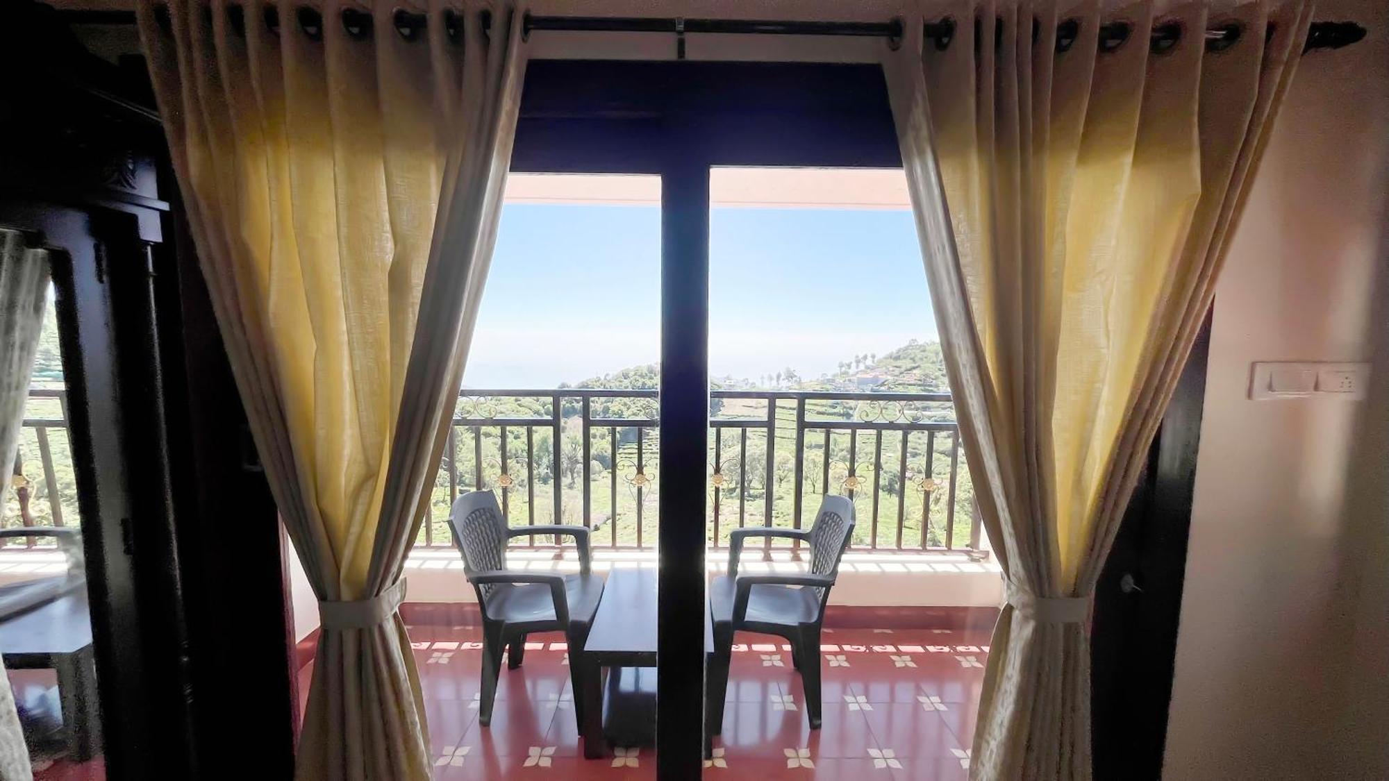 The Royale Ridge Hotel Kotagiri Exterior photo